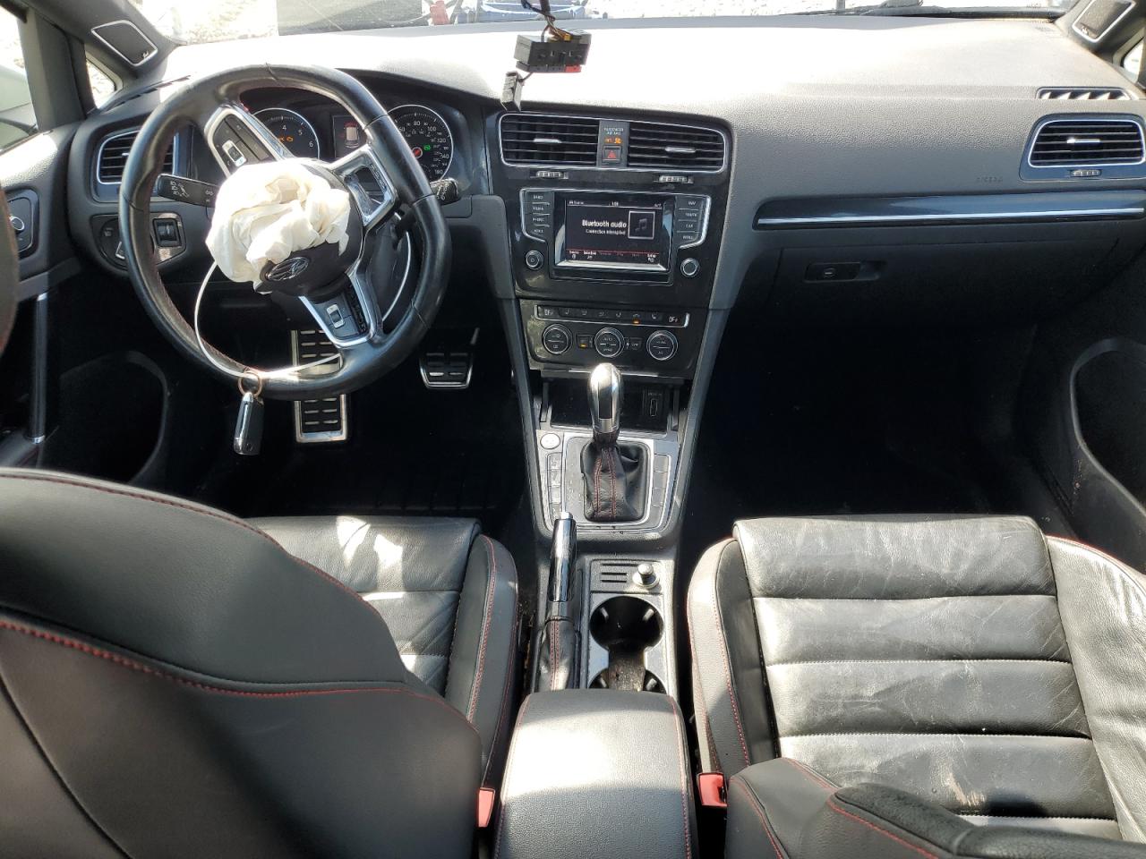 2015 Volkswagen GTI - Image 8
