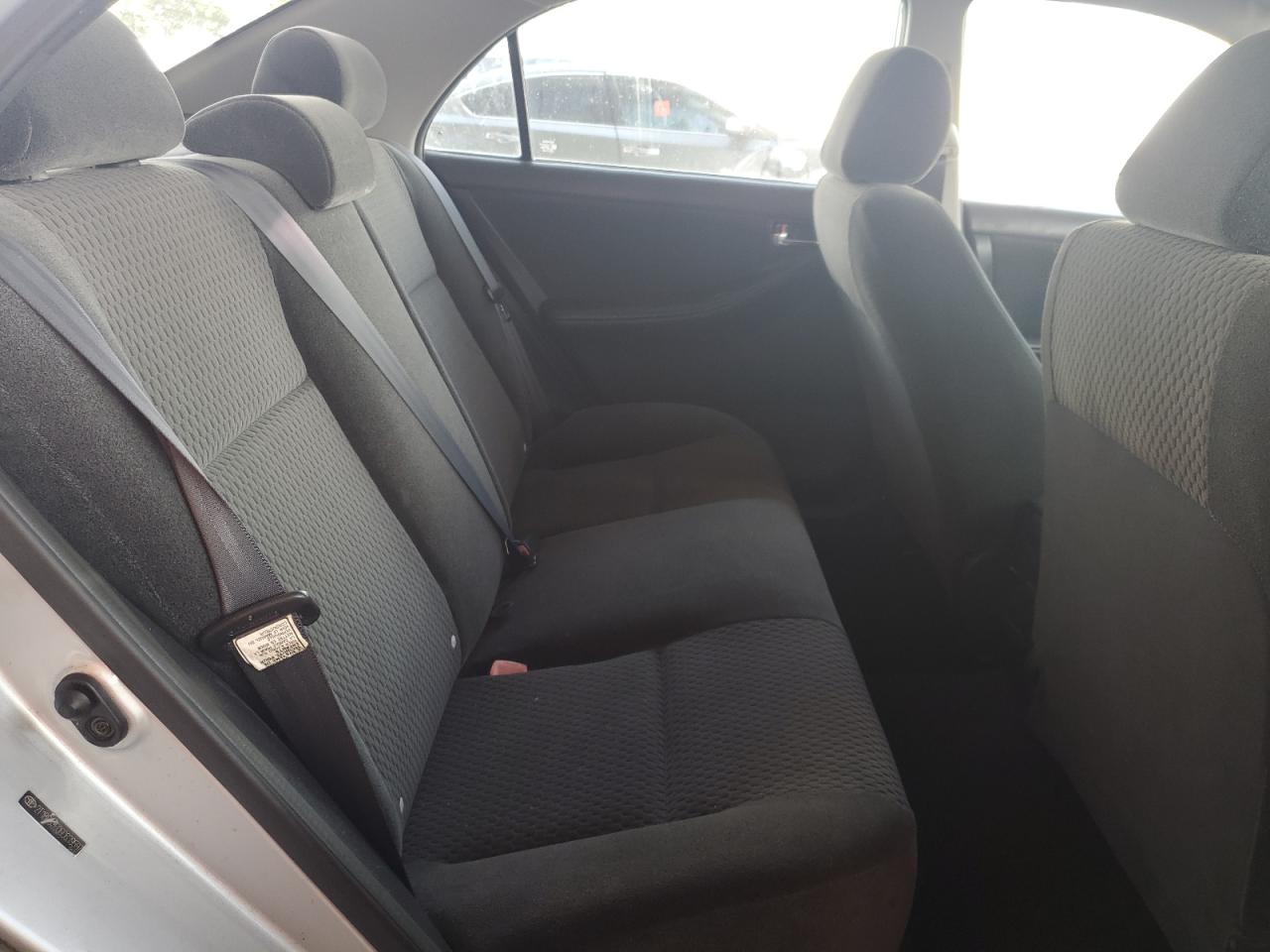 2006 Toyota Corolla - Image 10