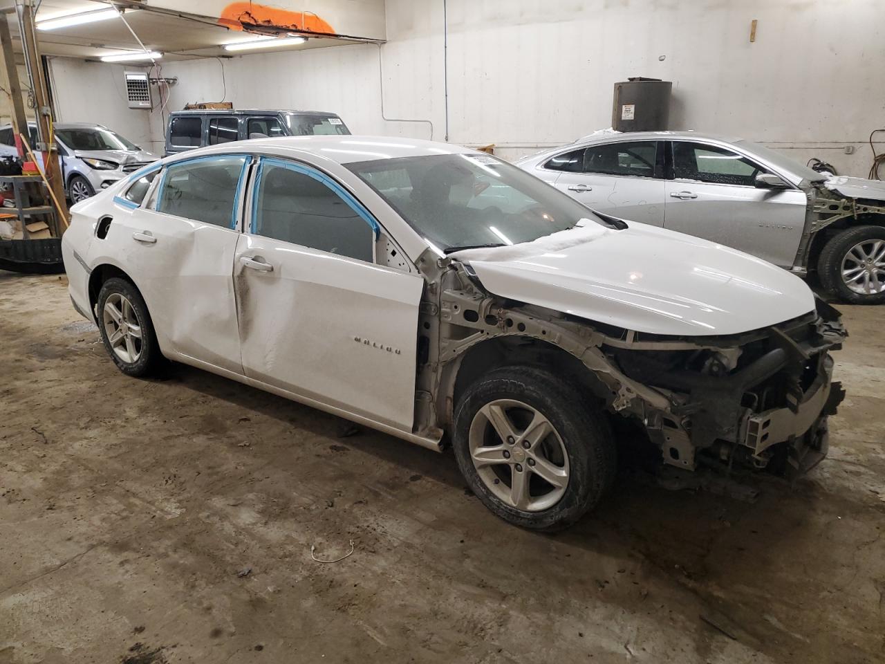 2019 Chevrolet Malibu - Image 4