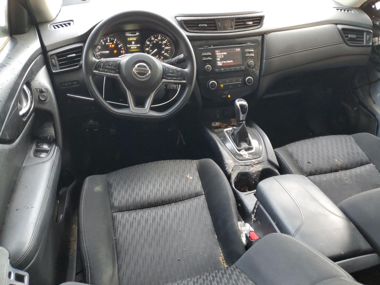 2017 Nissan Rogue - Image 8