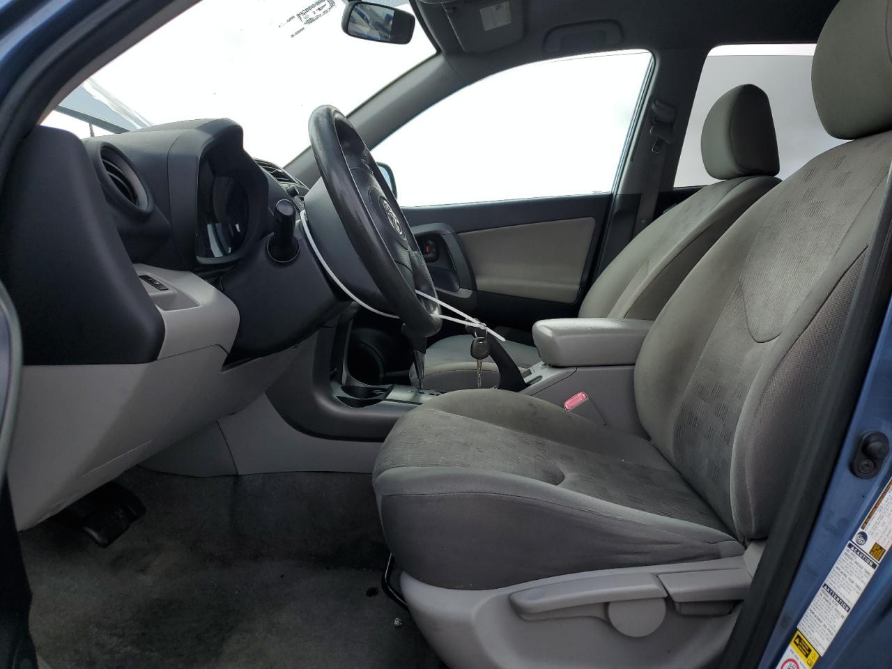 2010 Toyota RAV 4 - Image 7