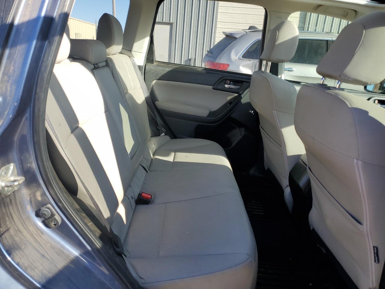 2014 Subaru Forester - Image 11