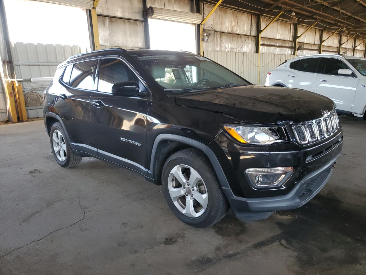 2017 Jeep Compass - Image 4
