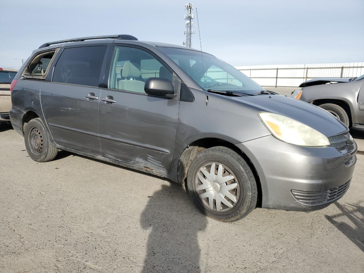 2005 Toyota Sienna - Image 4