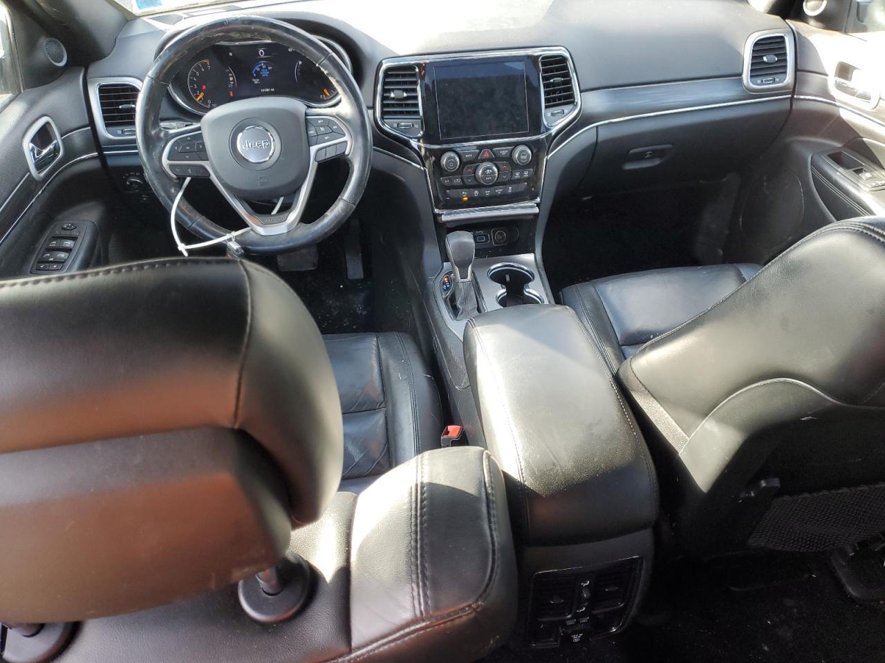 2020 Jeep Grand Cherokee - Image 8