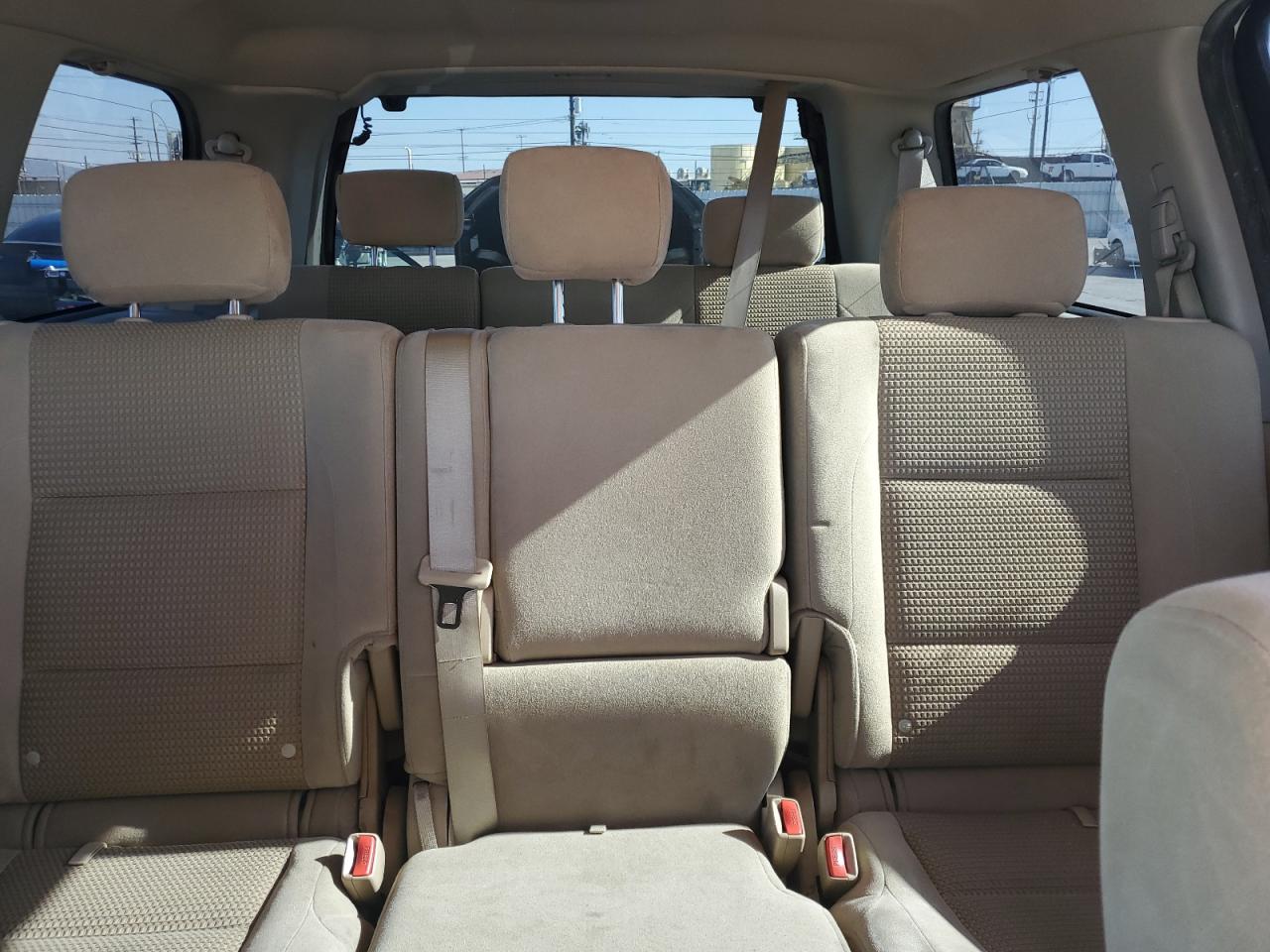 2008 Nissan Armada - Image 10