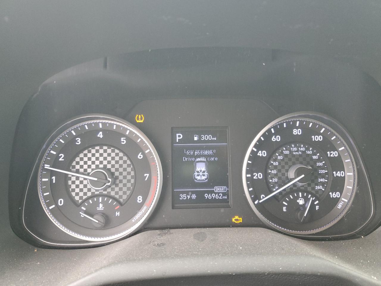 2020 Hyundai Elantra - Image 9