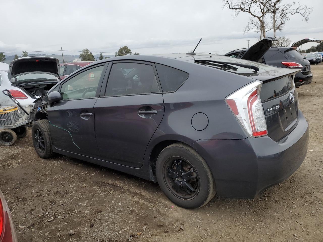 2015 Toyota Prius - Image 2