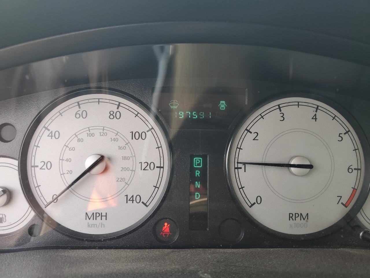 2006 Chrysler 300 - Image 9