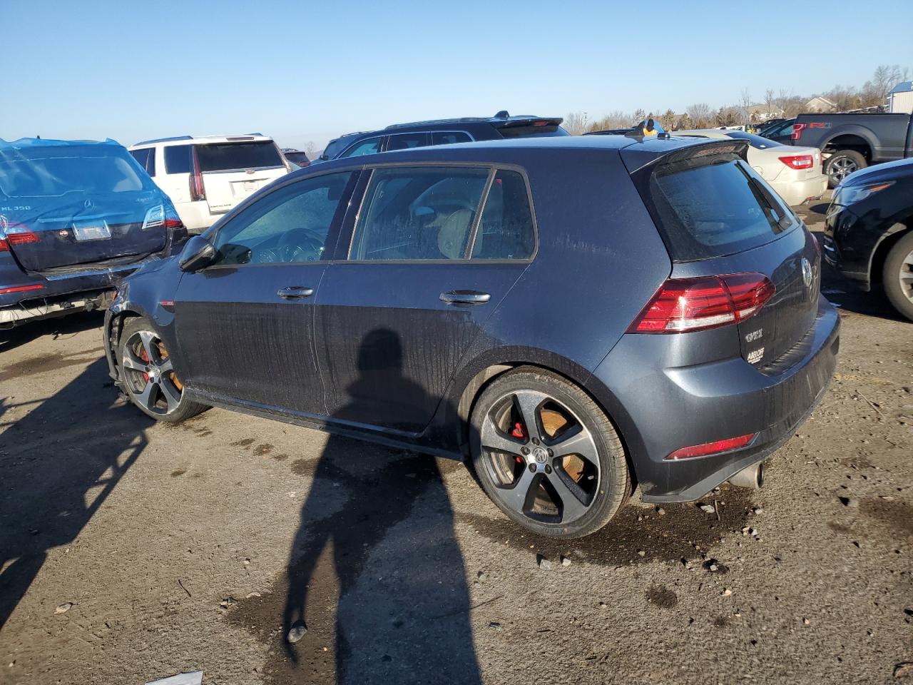 2018 Volkswagen GTI - Image 2