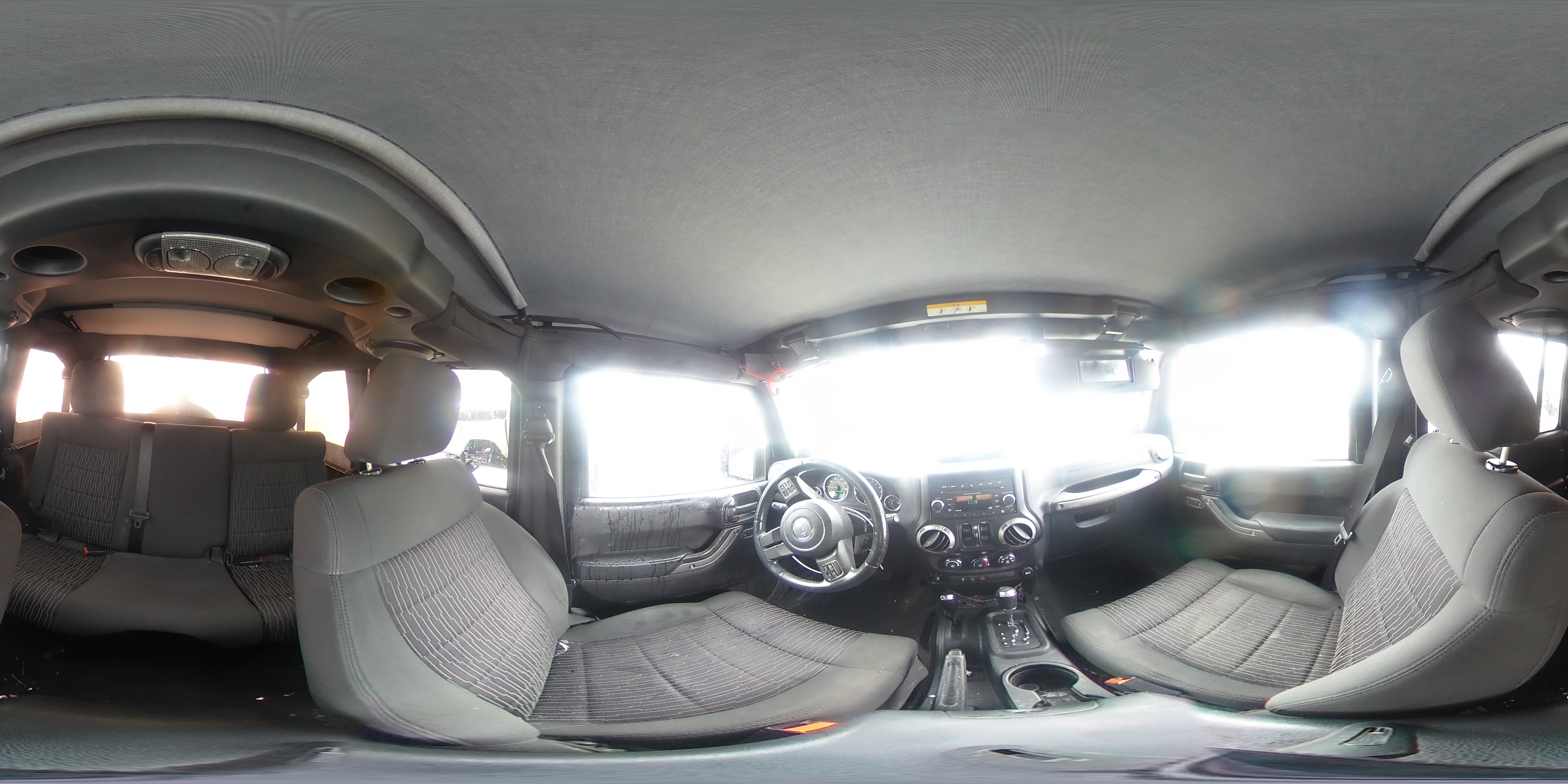 2012 Jeep Wrangler - Image 12