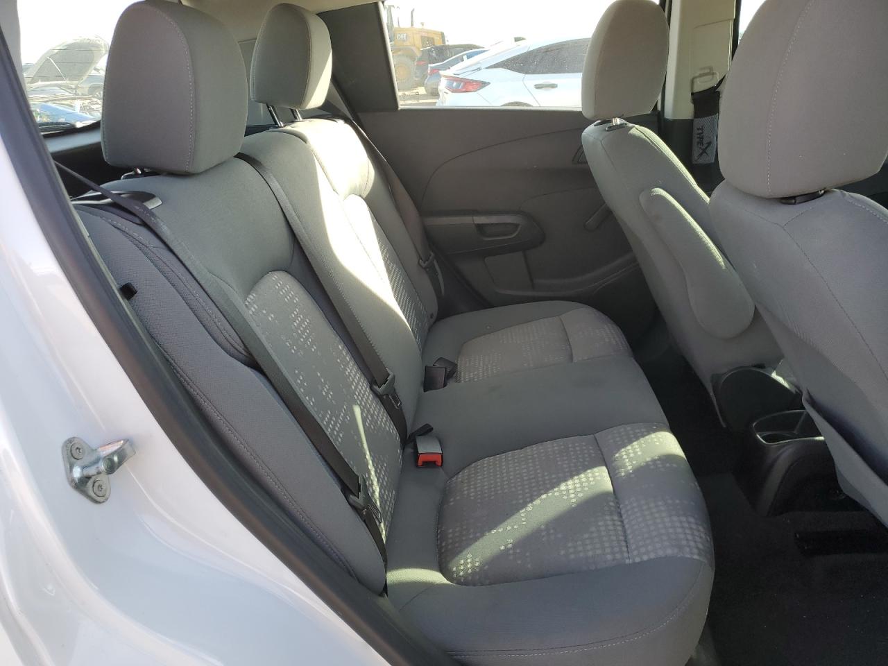 2016 Chevrolet Sonic - Image 11