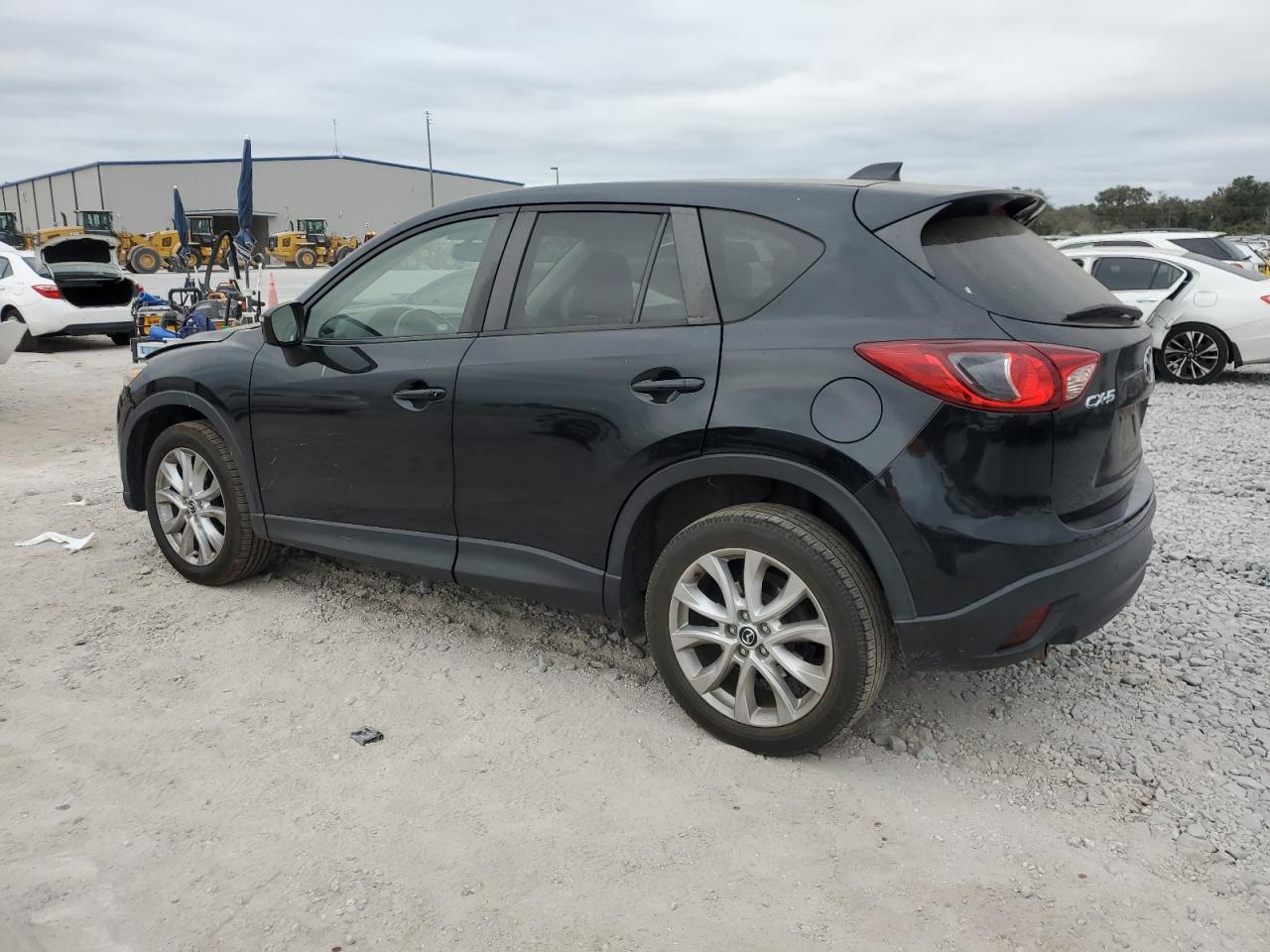 2015 Mazda CX-5 - Image 2