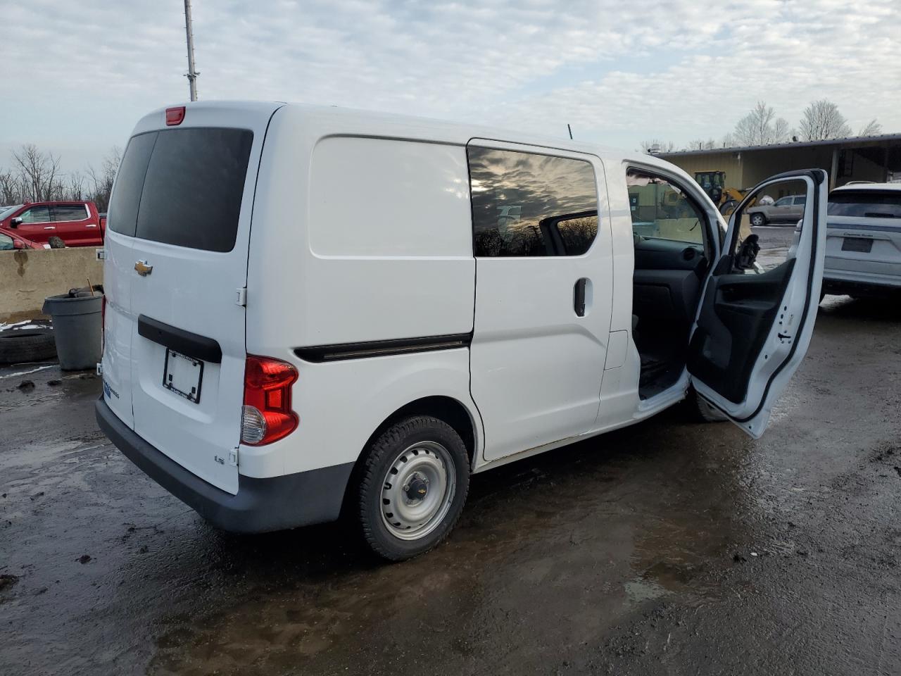 2015 Chevrolet Express - Image 3
