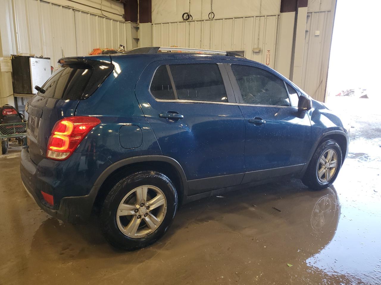 2019 Chevrolet Trax - Image 3