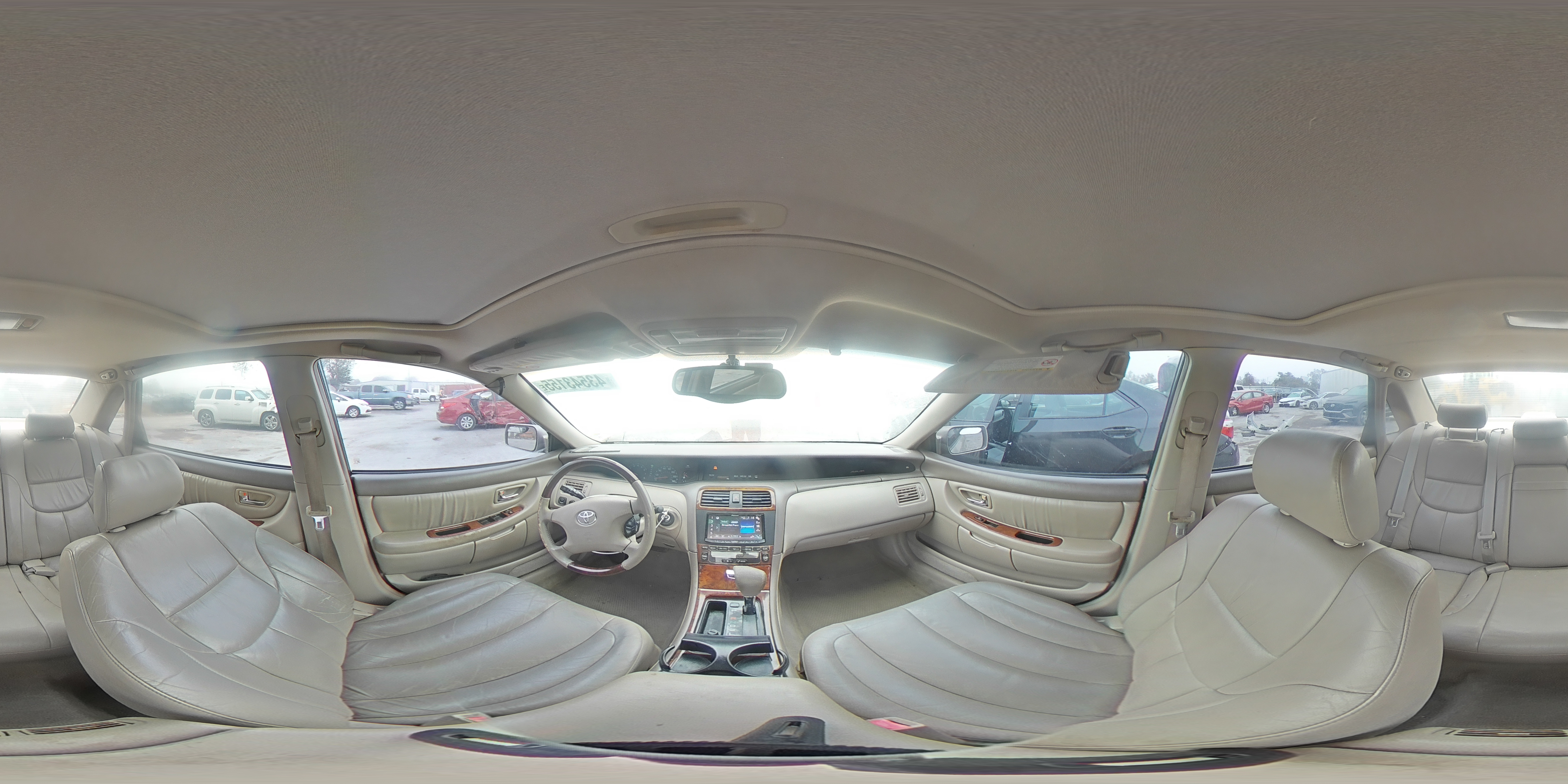 2004 Toyota Avalon - Image 13