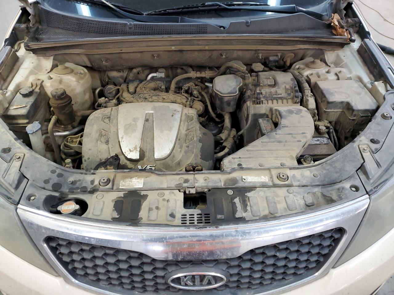 2011 Kia Sorento - Image 12