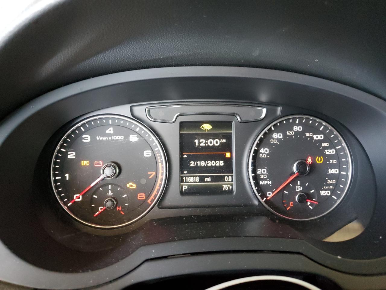 2016 Audi Q3 - Image 9