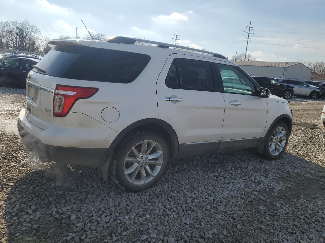 2015 Ford Explorer - Image 3