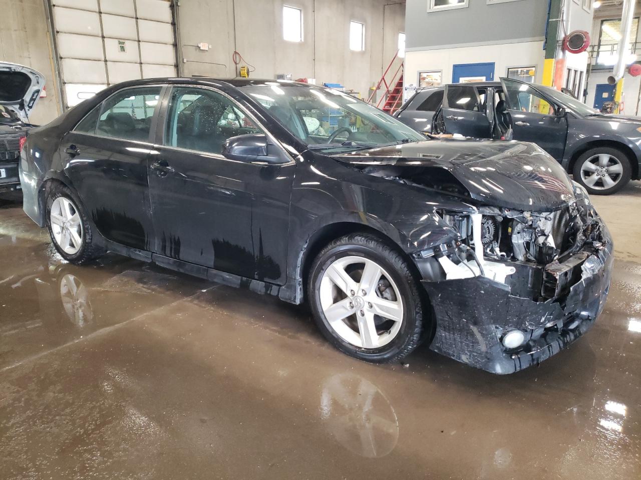 2014 Toyota Camry - Image 4