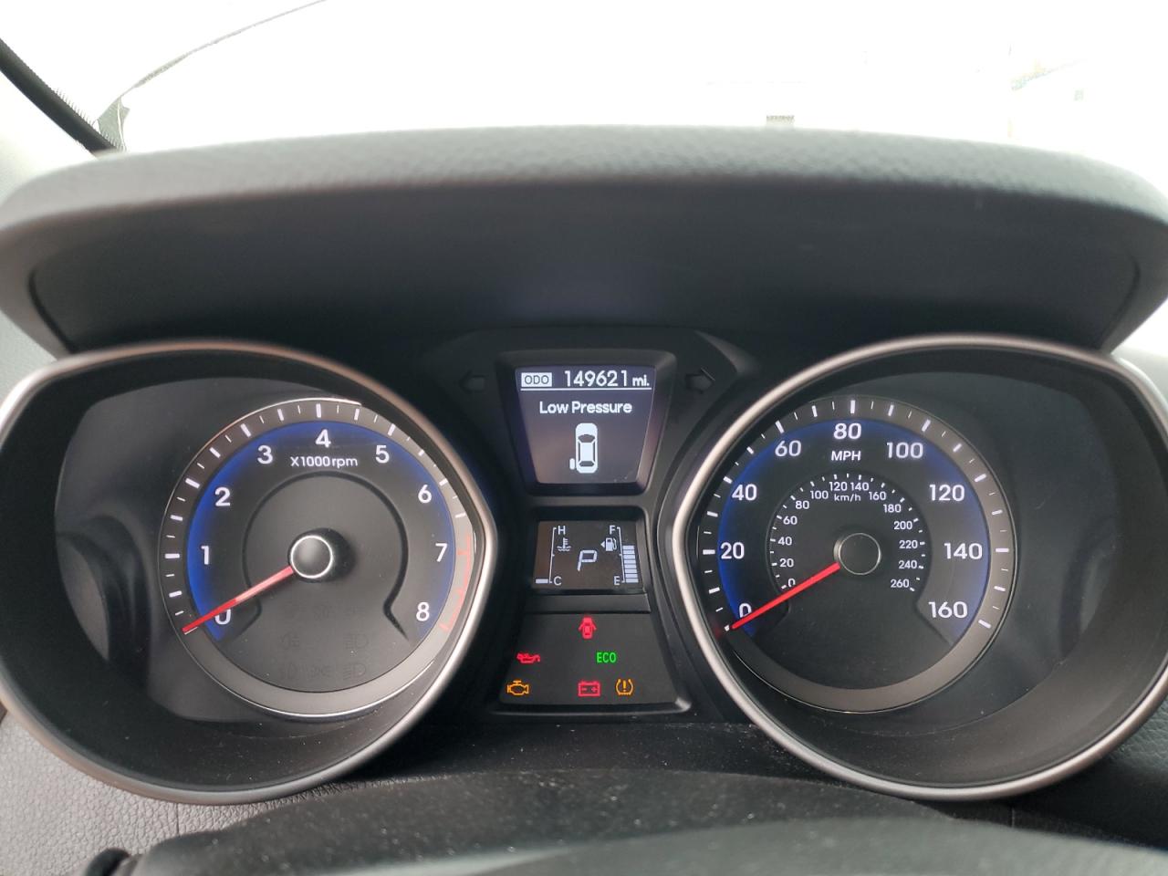 2016 Hyundai Elantra - Image 9