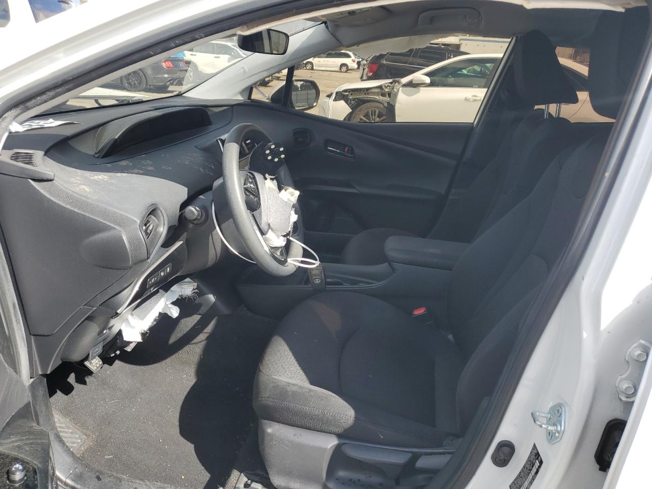 2021 Toyota Prius - Image 7