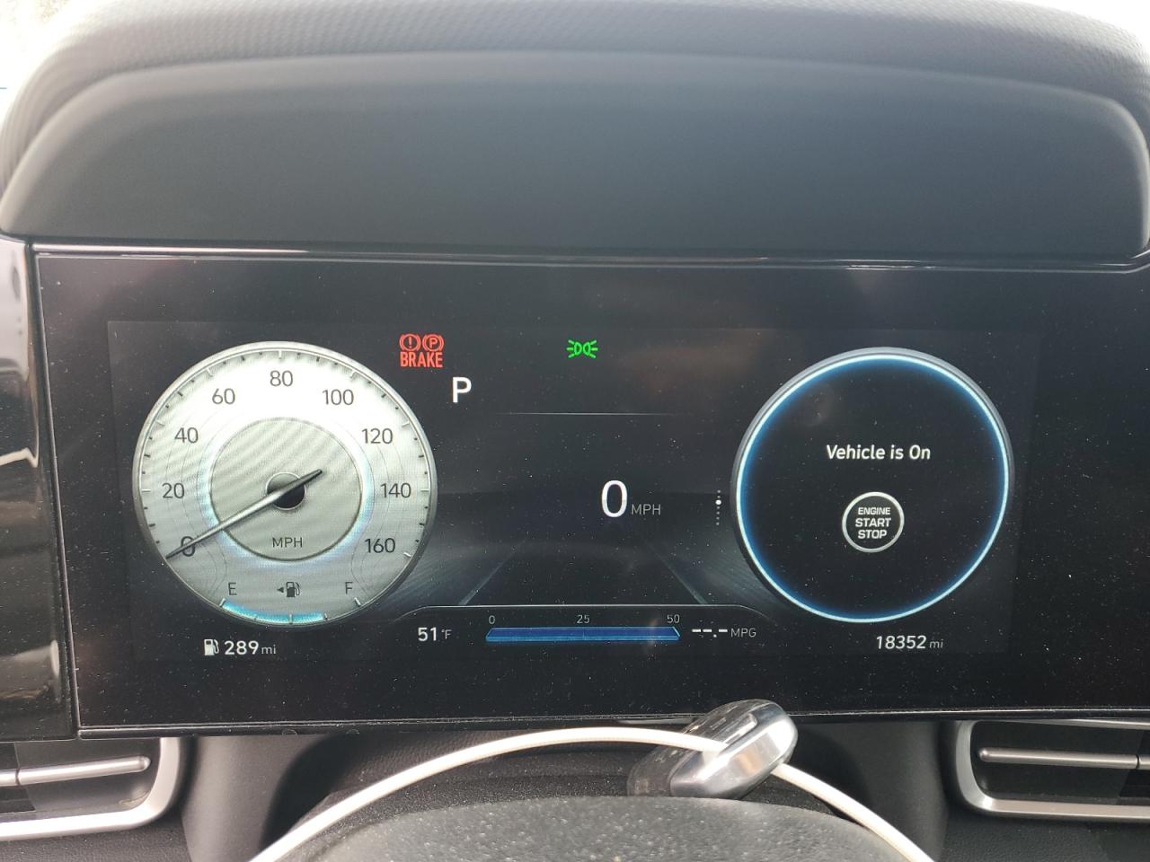 2023 Hyundai Elantra - Image 9