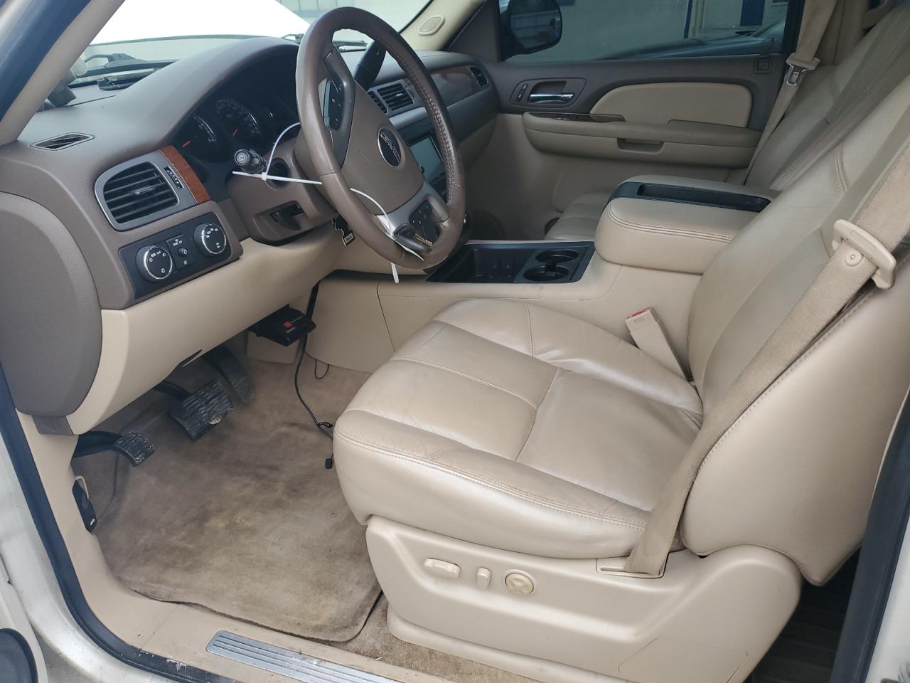 2008 GMC Yukon Xl K1500 VIN: 1GKFK16388R212510 Lot: 47155035