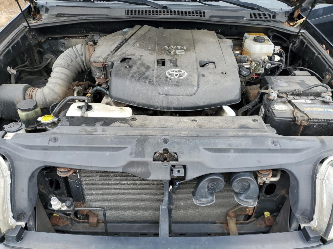 2003 Toyota 4Runner - Image 12