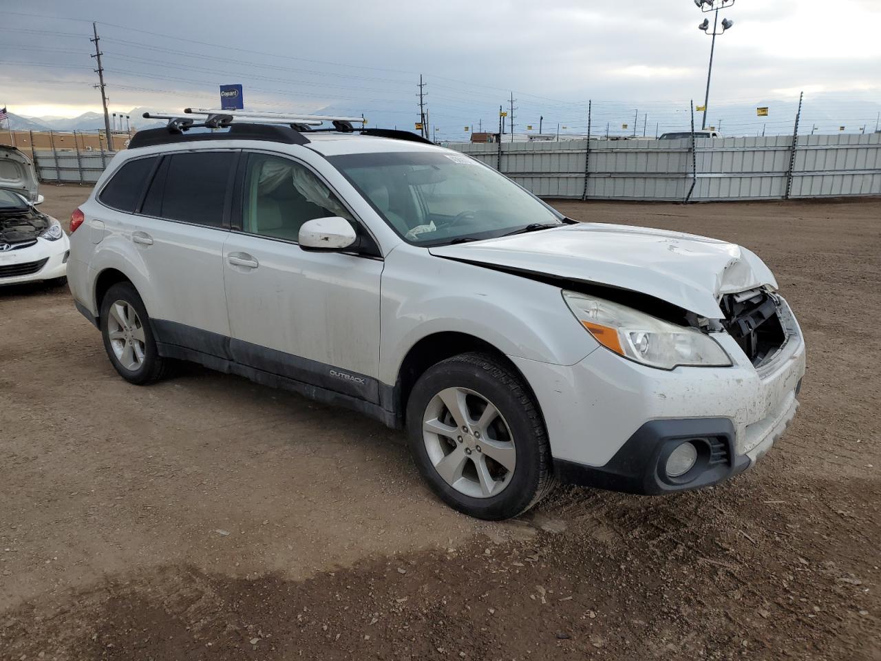 2013 Subaru Outback - Image 4