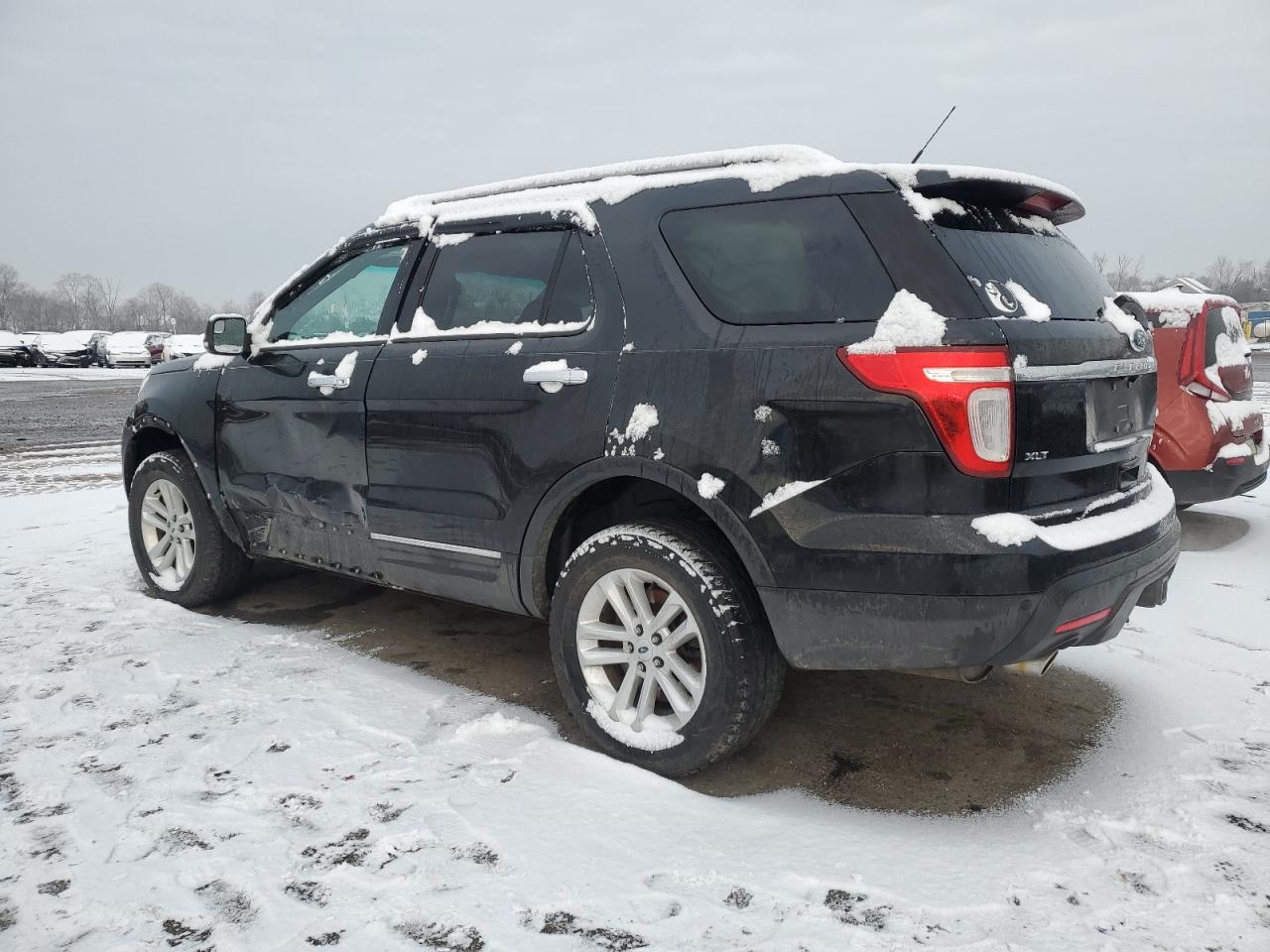 2013 Ford Explorer - Image 2