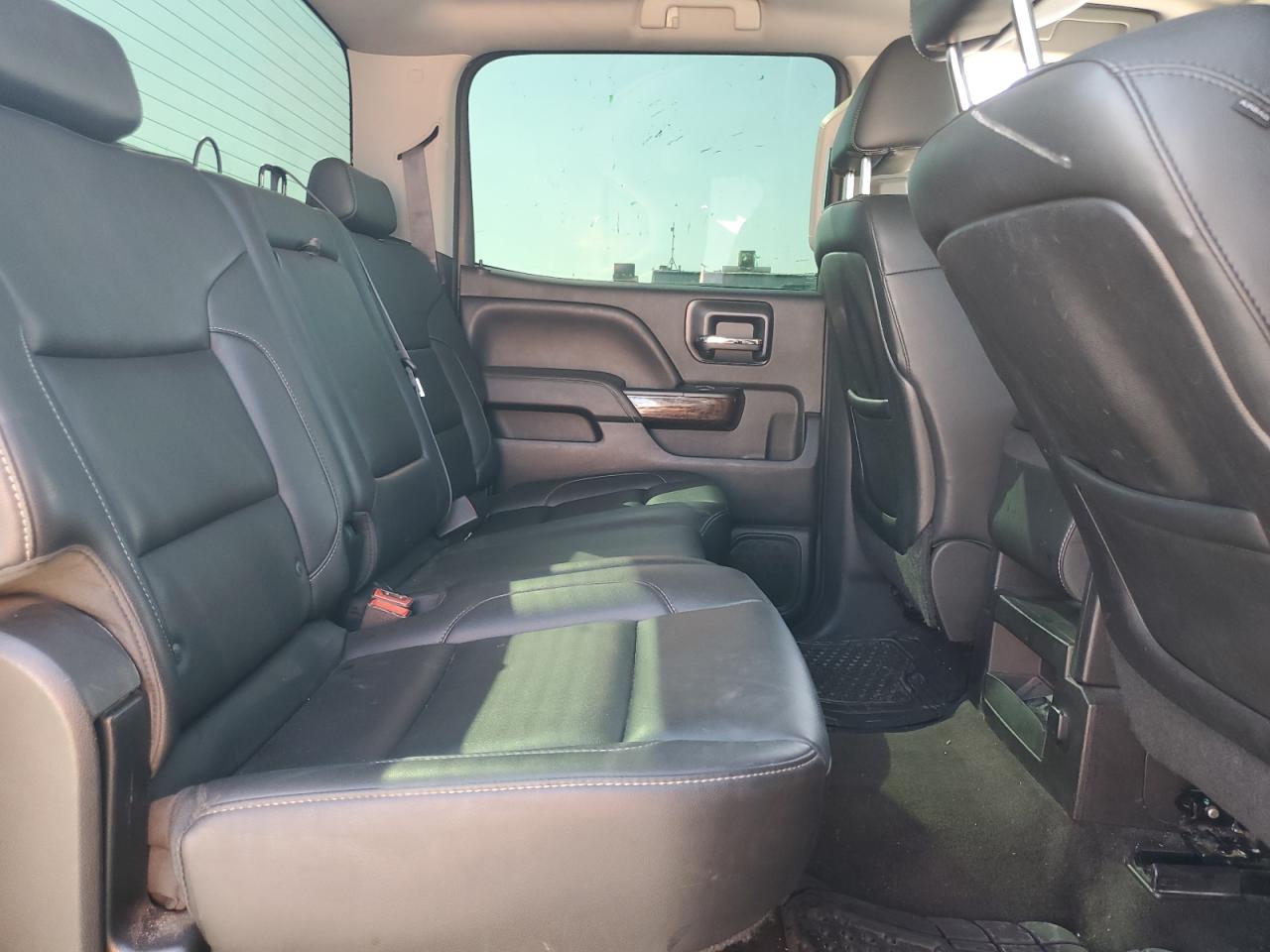 2015 GMC Sierra - Image 10