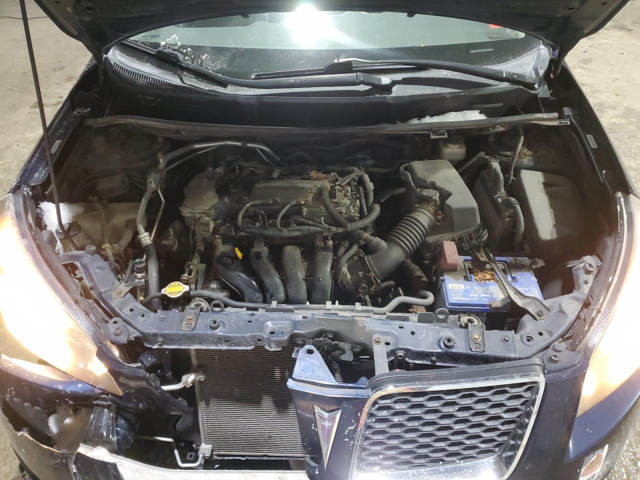 2009 Pontiac Vibe - Image 11