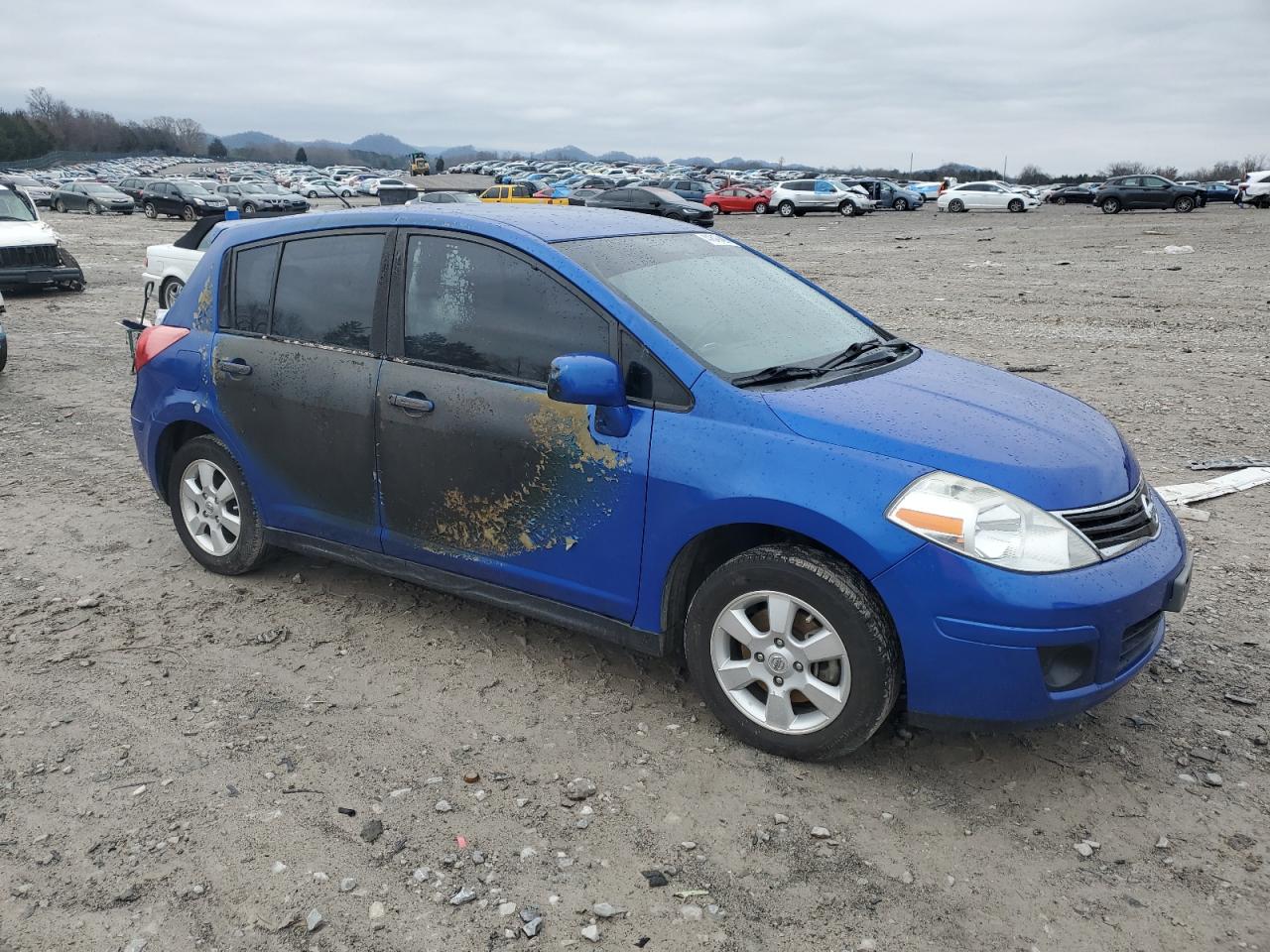 2012 Nissan Versa - Image 4