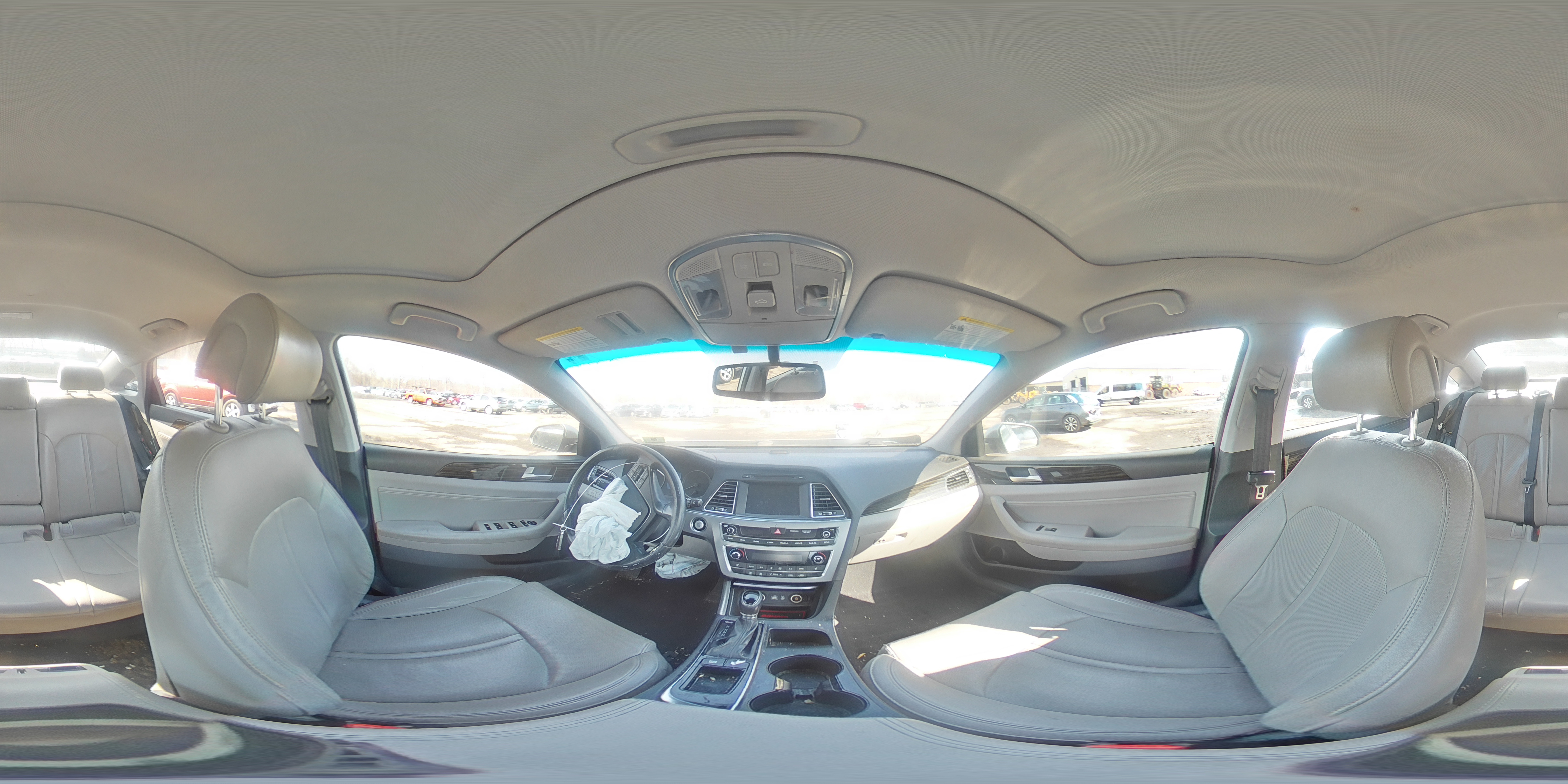 2016 Hyundai Sonata - Image 13