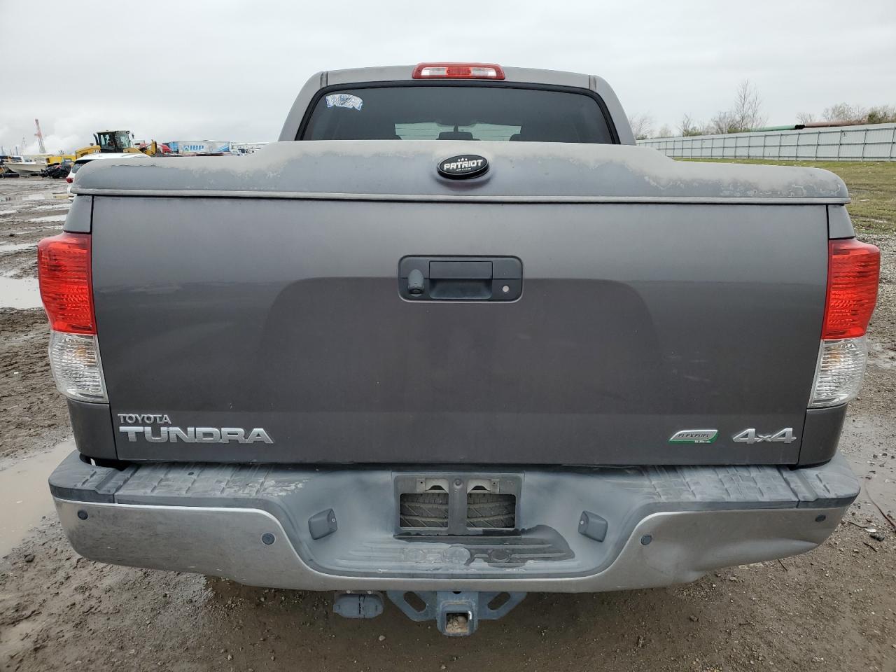 2012 Toyota Tundra - Image 6