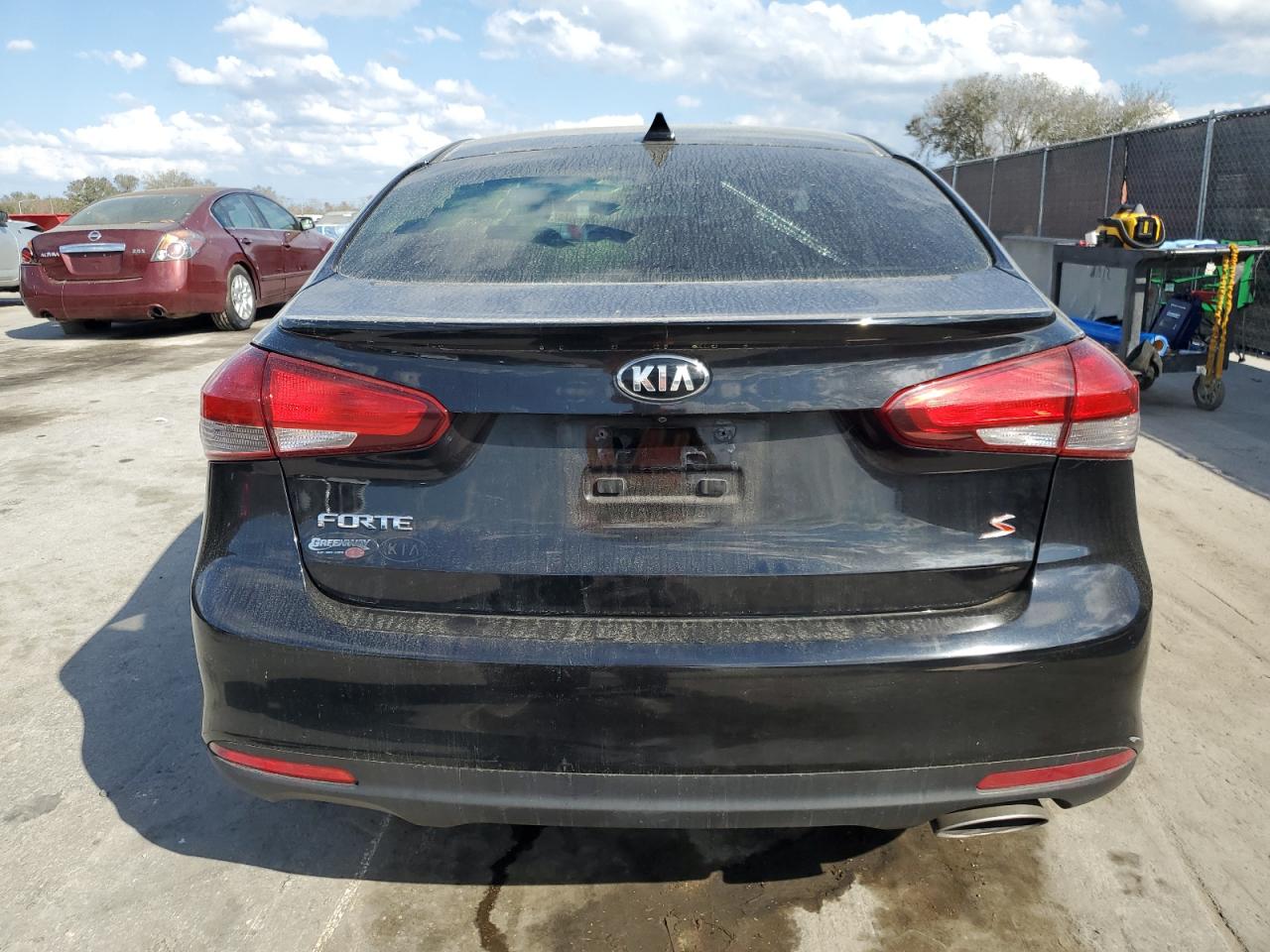 2018 Kia Forte - Image 6