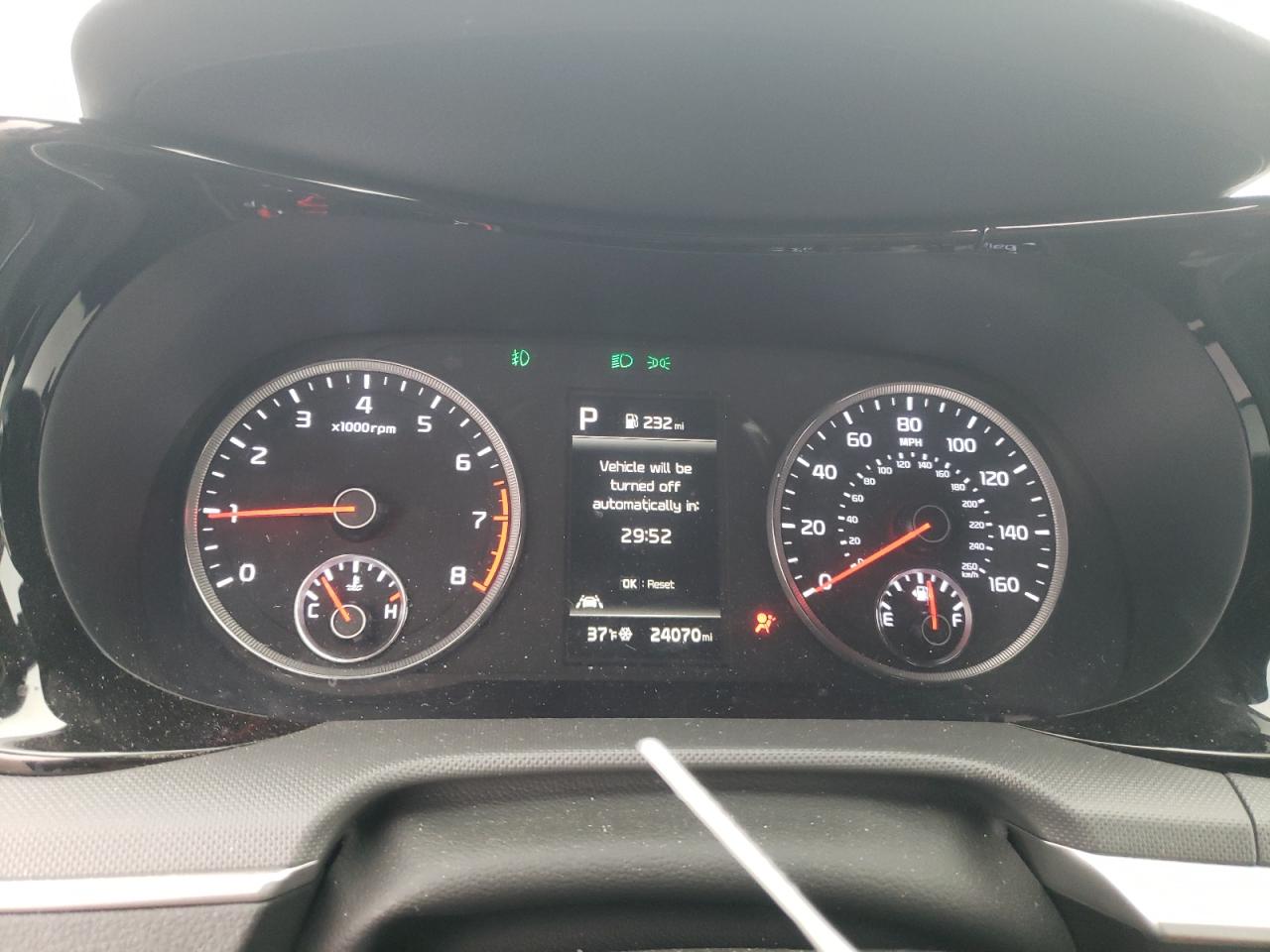 2024 Kia K5 - Image 9