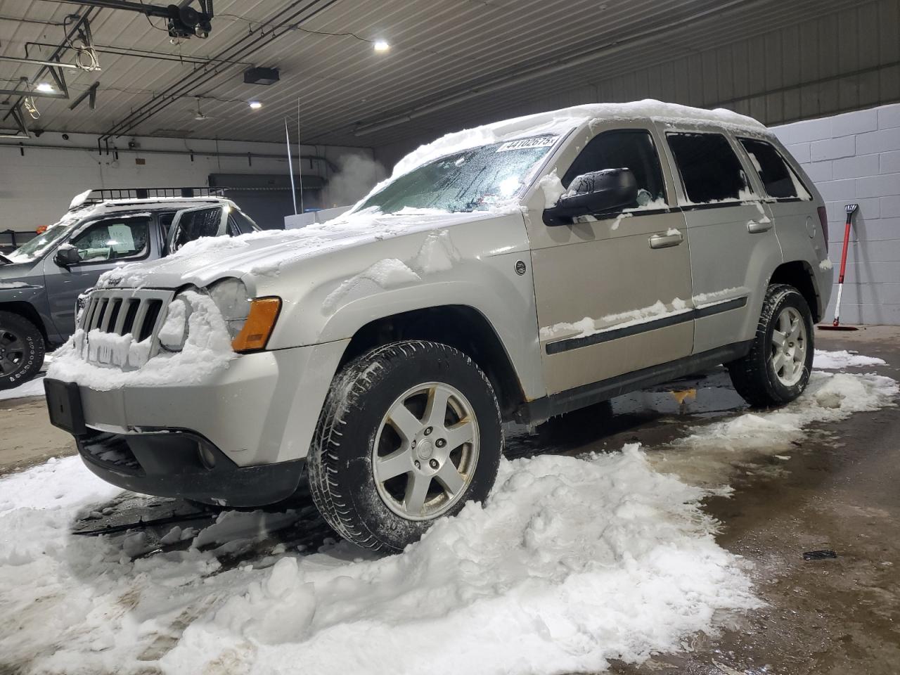 2008 Jeep Grand Cherokee - Image 1