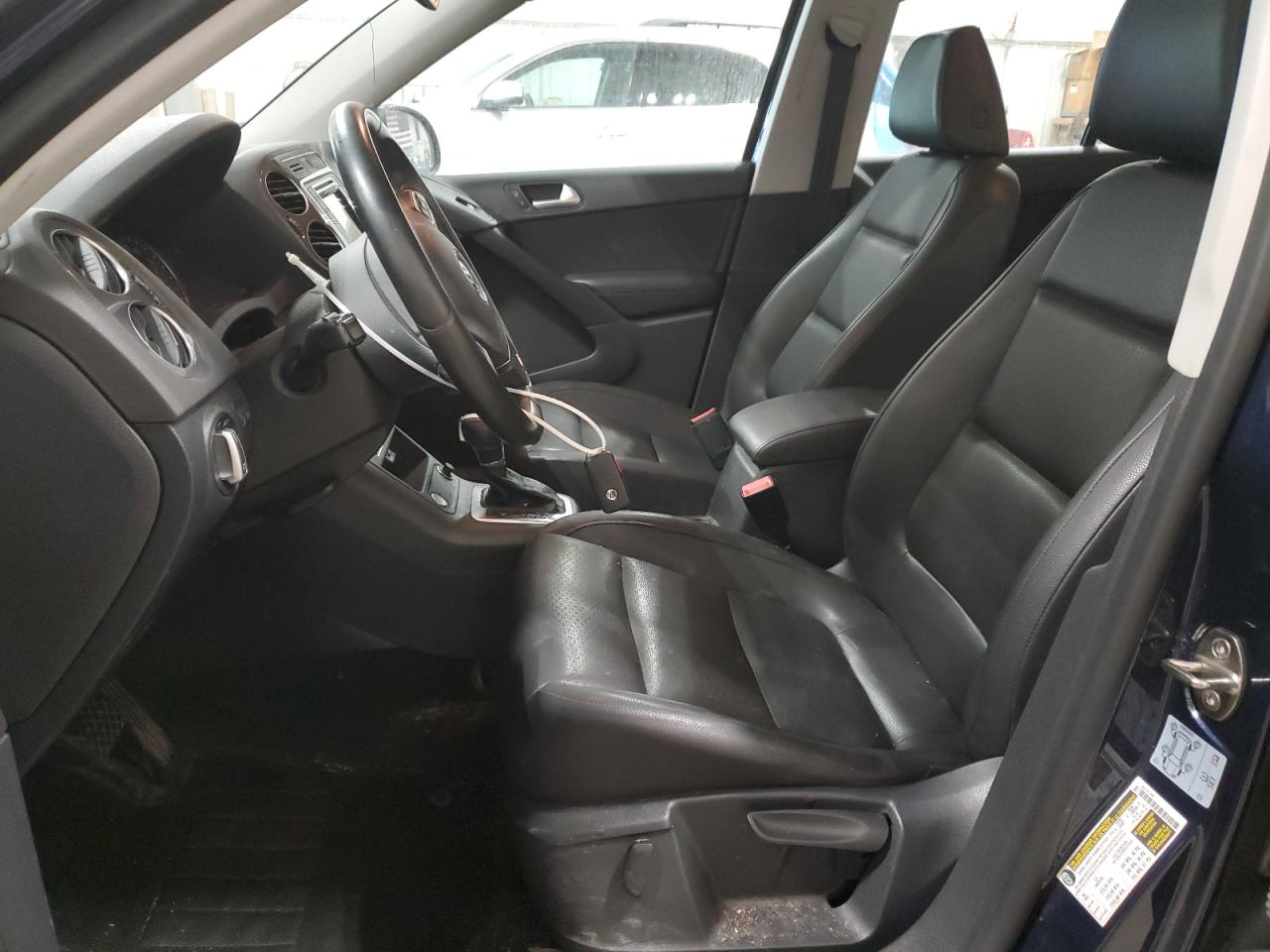 2016 Volkswagen Tiguan - Image 7