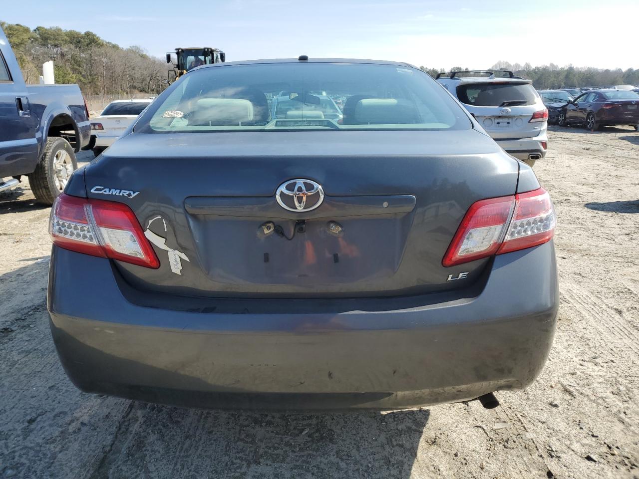 2011 Toyota Camry - Image 6