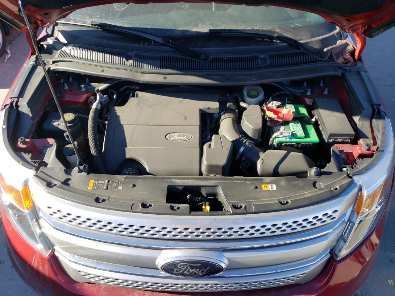 2014 Ford Explorer - Image 12