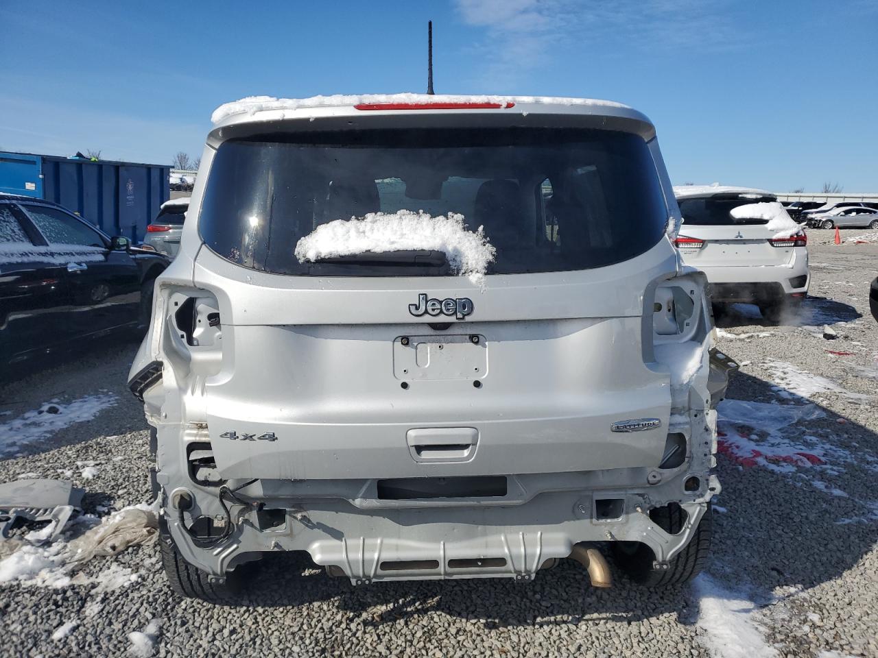2019 Jeep Renegade - Image 6