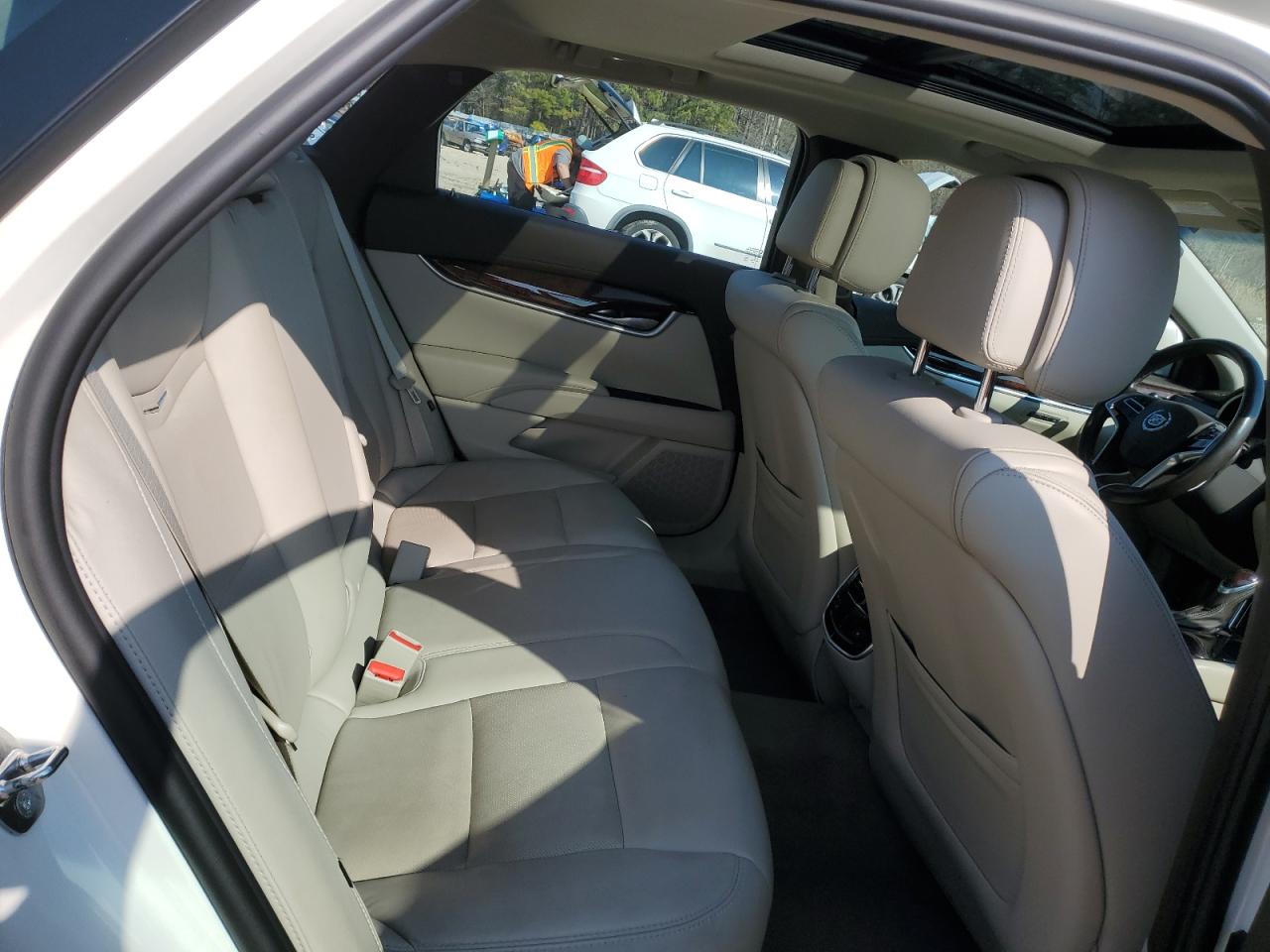 2014 Cadillac XTS - Image 10