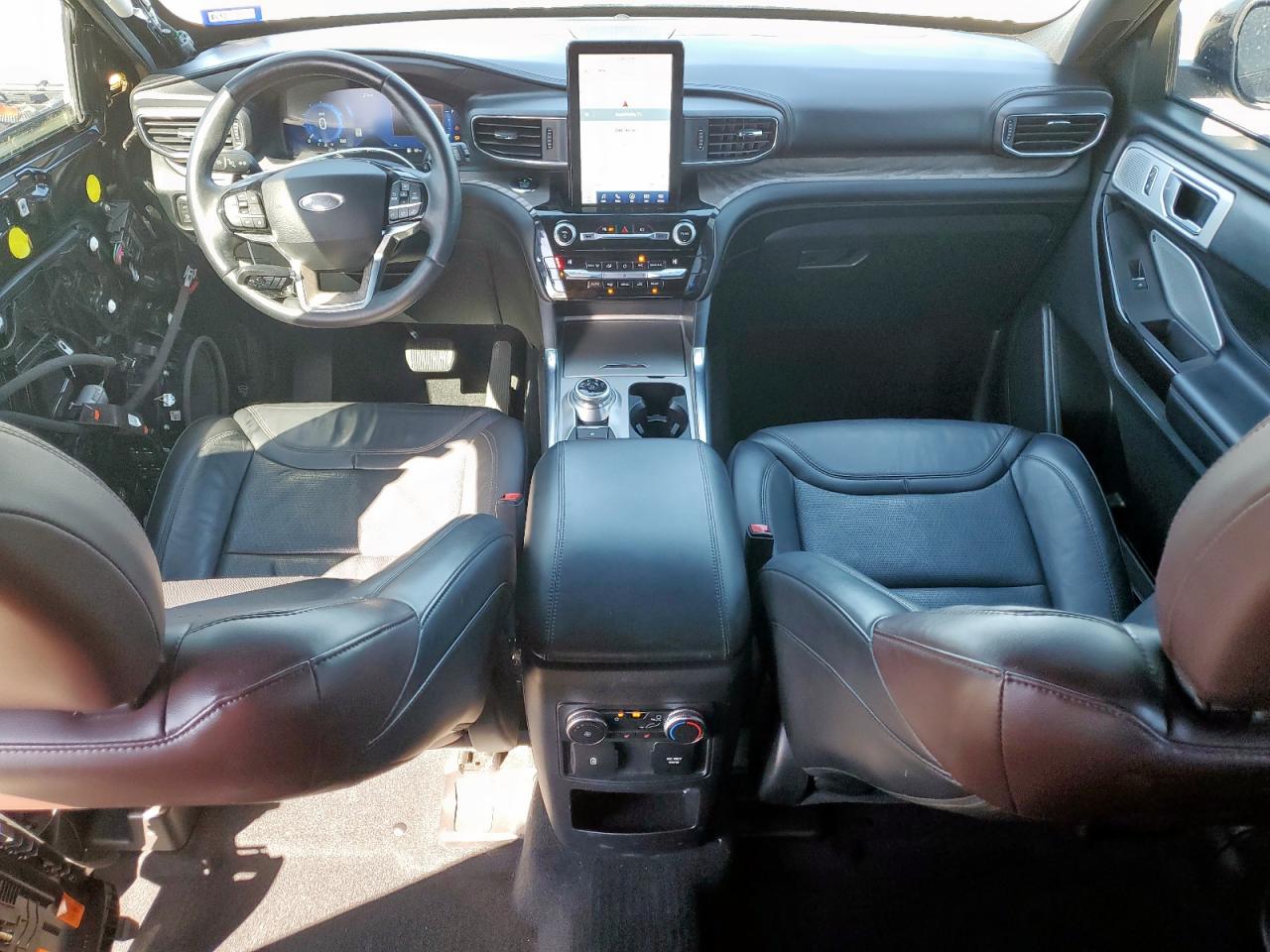 2021 Ford Explorer - Image 8