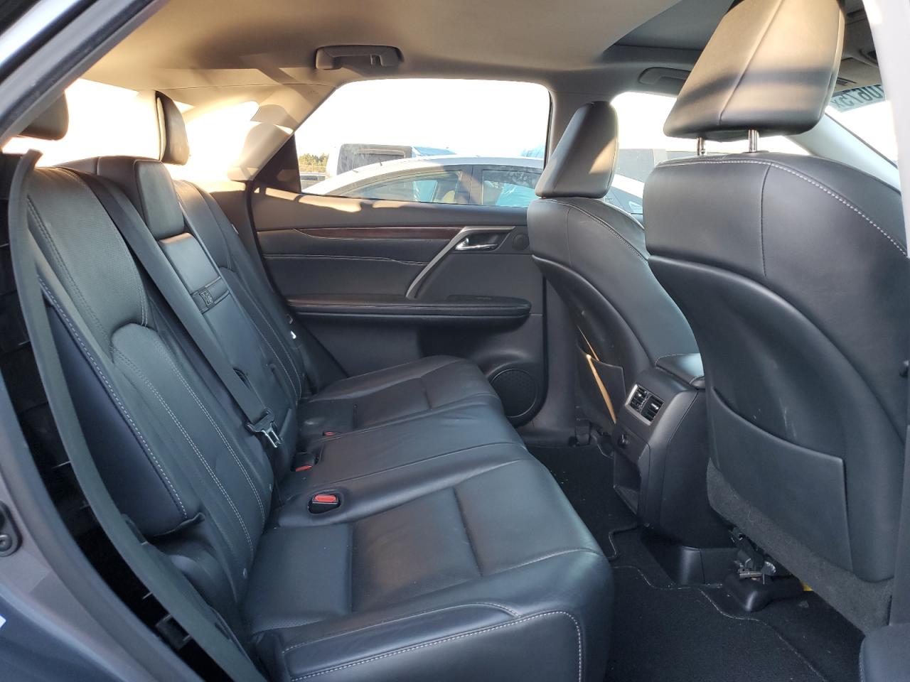 2016 Lexus RX - Image 11