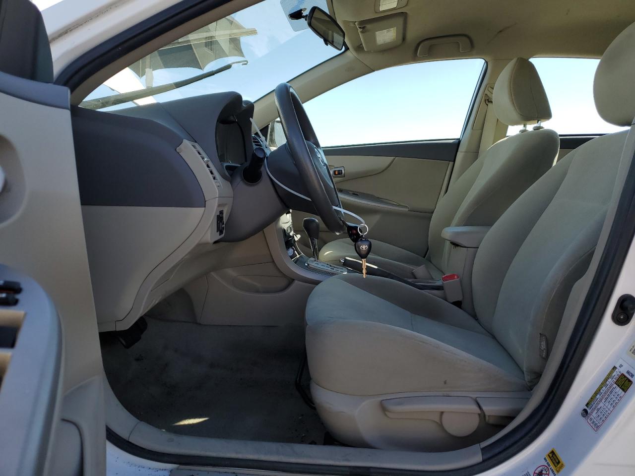 2010 Toyota Corolla - Image 7
