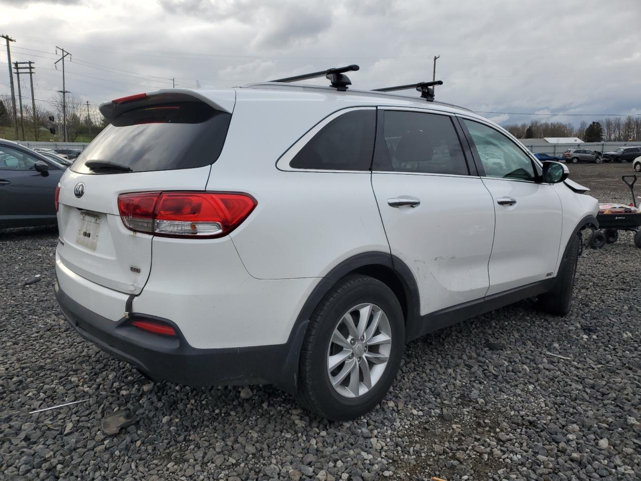 2018 Kia Sorento - Image 3