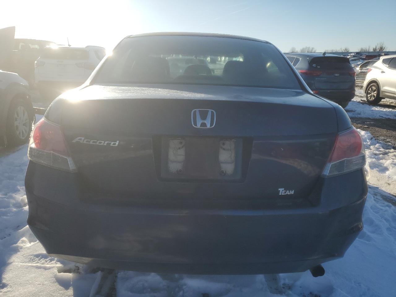 2009 Honda Accord - Image 6