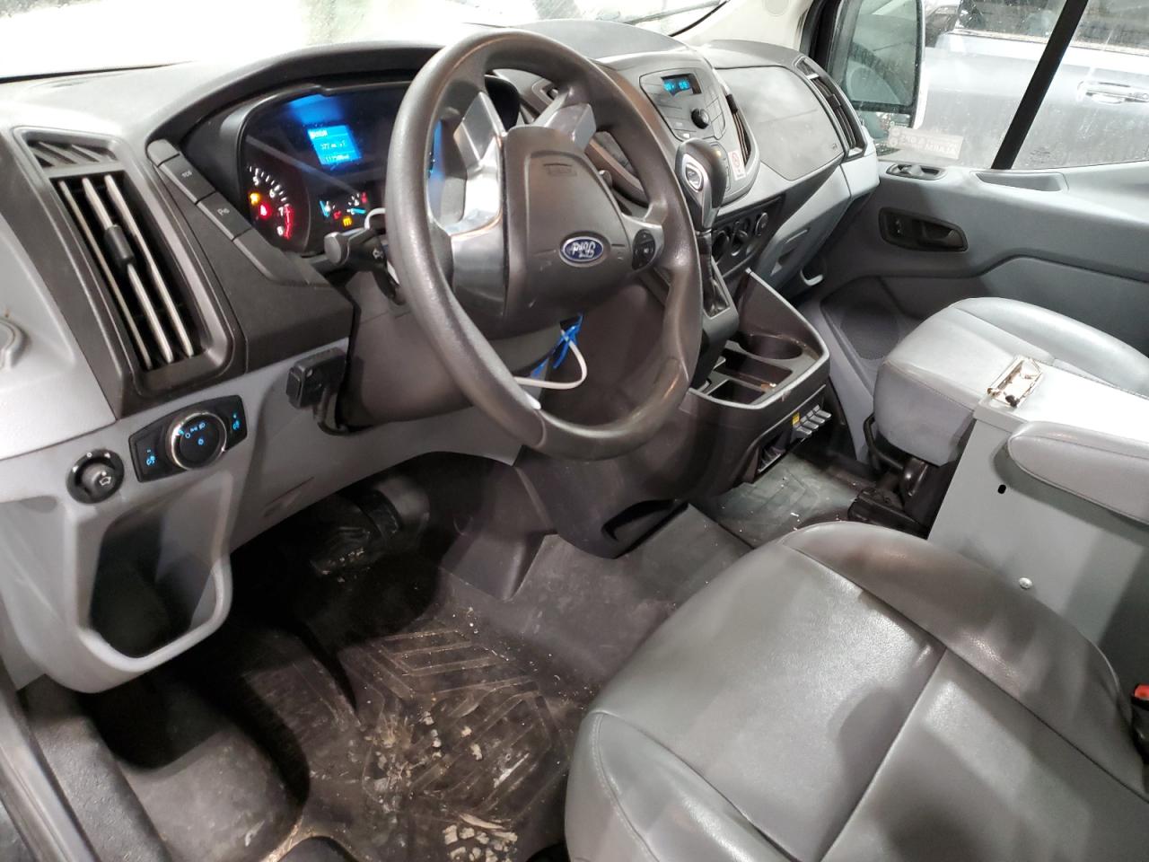 2017 Ford Transit - Image 8